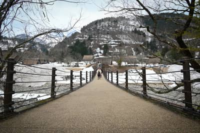 Winter Path to Shirakawa-go Village